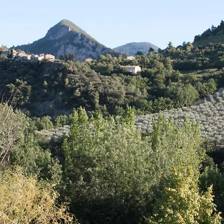 بيت للعطل Roulotte De Veyronne